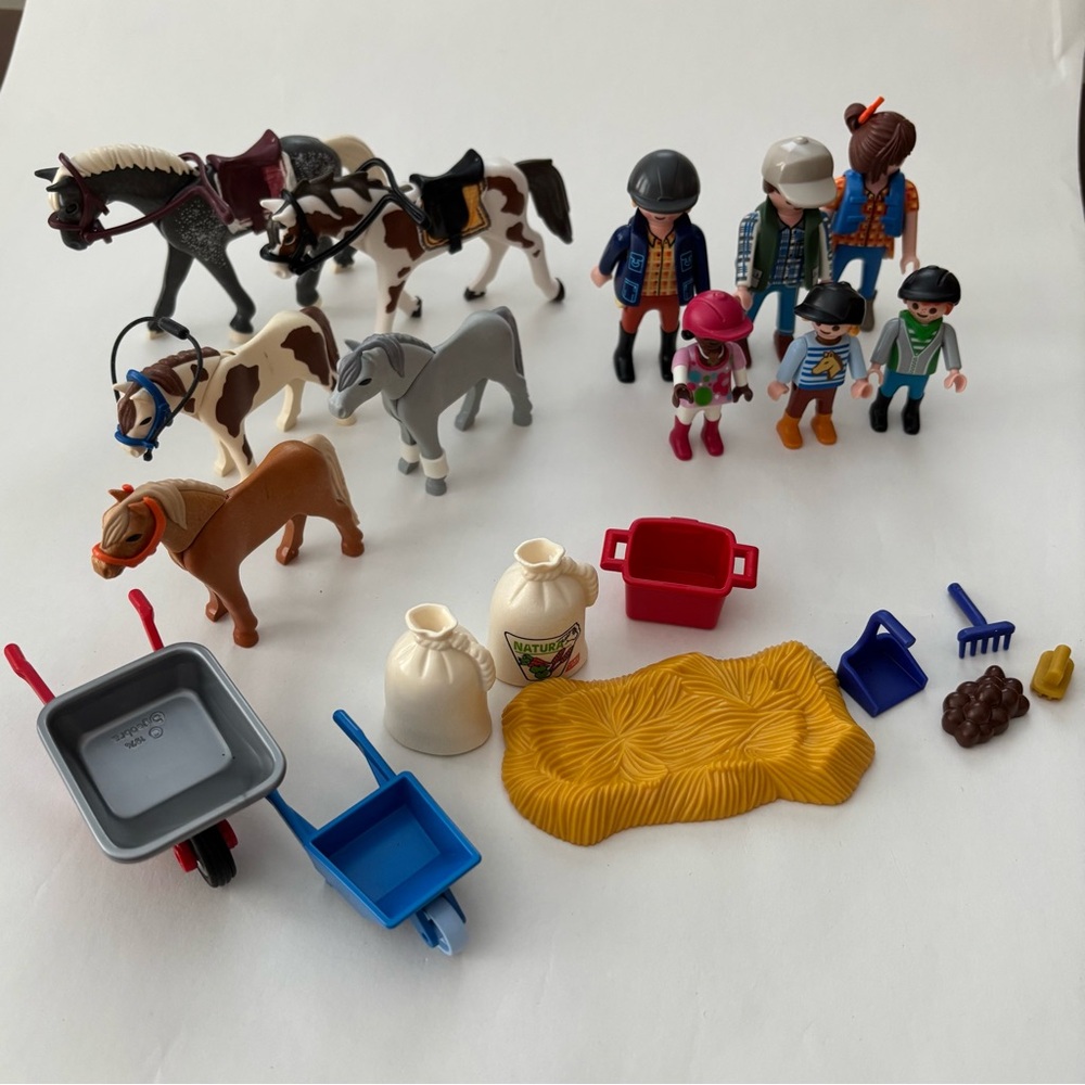 Playmobil Horse Farm equestrian riding Set bundle Figures Accessories stable